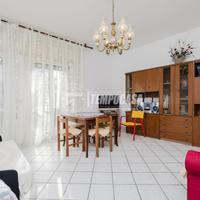 TRILOCALE CON GARAGE PRIVATO