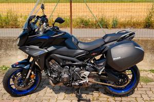 Tracer 900 Total Black 2018