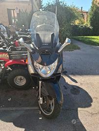 scooter Kymco 500 xcityng 