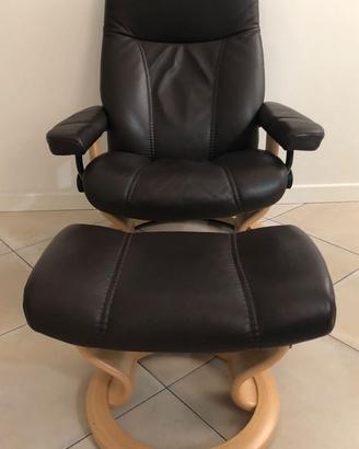 Poltrona Stressless modello Consul  in vera pelle