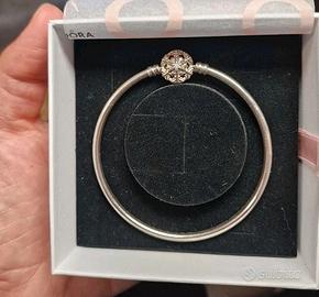 Bracciale Pandora originale in argento sterling