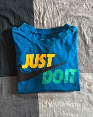 T-shirt Uomo Nike – Taglia M (Blu)