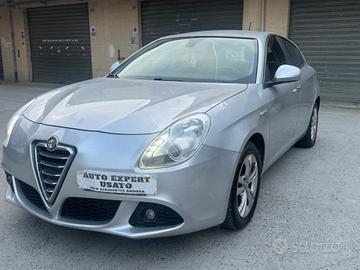 Alfa Romeo Giulietta 1.6 JTDm-2 105 CV Exclusive 2
