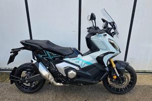 Honda X-ADV 750 DCT 2024