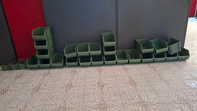 contenitori plastica dura  maca Terry 