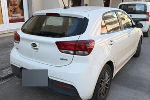 Auto kia Rio Benzina Gpl