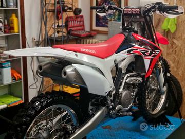 Honda CRF 250 - 2017 37 ore totali