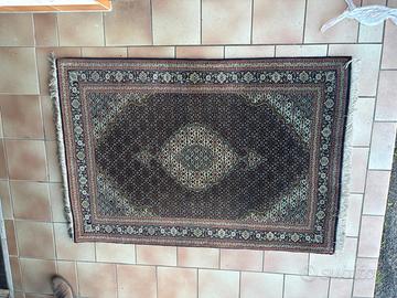 Tappeto persiano Tabriz 100x150