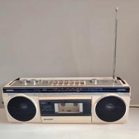 Stereo portatile SHARP QT12 Funziona solo la radio