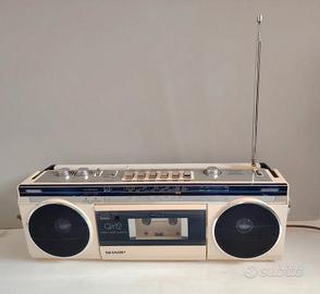 Stereo portatile SHARP QT12 Funziona solo la radio