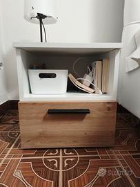 comodino letto