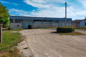 Capannone loc. Ferretto