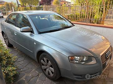 AUDI A4 3ª serie - 2005