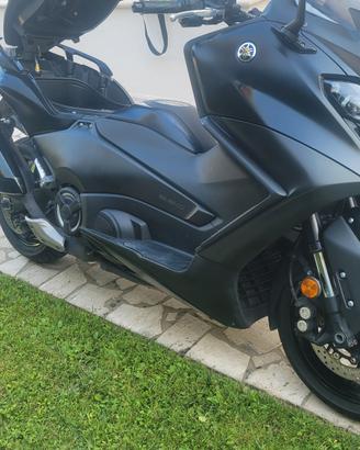 Yamaha t max 560 es garanzia