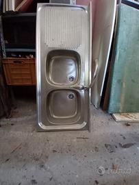 lavandino / lavabo da appoggio in acciaio 