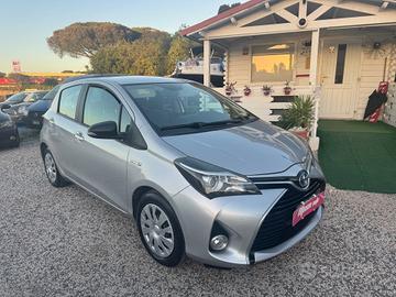 Toyota Yaris 1.5 Hybrid 5 porte Business GARANTITA
