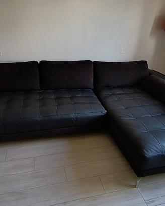 DIVANO ANGOLARE NERO IN ECOPELLE