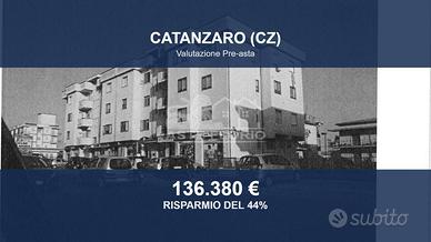 Immobile in asta di 160 m² con più di 5 locali a C