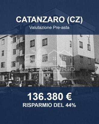 Immobile in asta di 160 m² con più di 5 locali a C