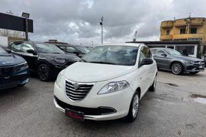 LANCIA Ypsilon 1.2 69 CV 5 porte Platinum