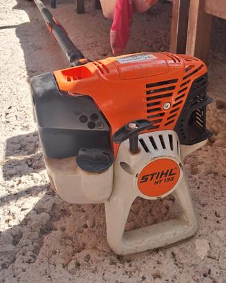 Sramatore telesc. Stihl ht133 con  busto supporto