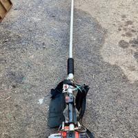 Scuotitore a scoppio a gancio per olive