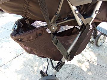 Passeggino della GRACO colore nero.