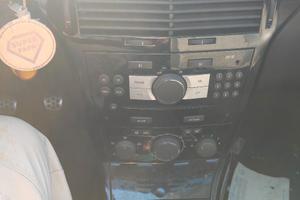 OPEL ASTRA GTC 2007 TRATTABILE