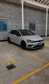 Volkswagen Golf 7.5 1.5 TSI 150 CV DSG R-Line