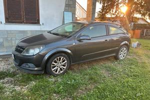 Opel Astra GTC 1.7 110cv
