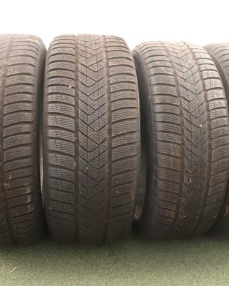 Gomme Pirelli runflat 245 45 19 275 40 19 inverno