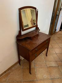 Antico mobile da bagno inglese in legno