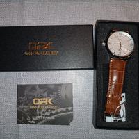 orologio al quarzo nuovo con cinturino in pelle