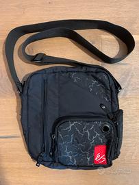 Borsa tracolla és skate