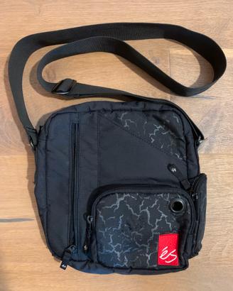 Borsa tracolla és skate