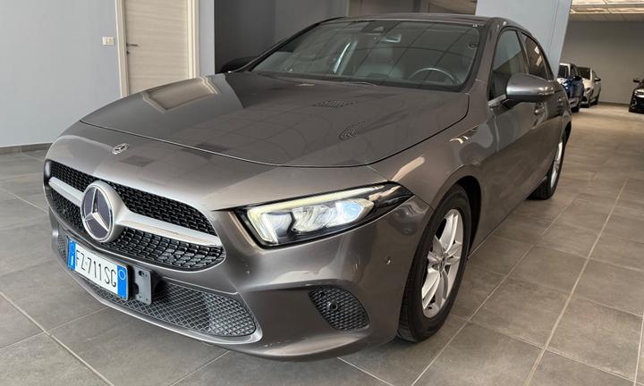 Mercedes A 180 Automatic Xenon Pelle Euro 6D Temp 