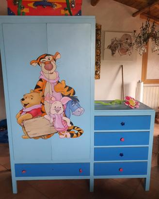armadio cameretta Dipinto a Mano Winnie the Pooh