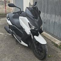 Yamaha XMax 250 anno 2016