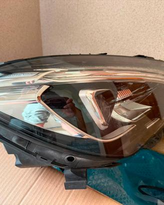 Faro Mercedes CLA