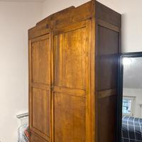 armadio in legno