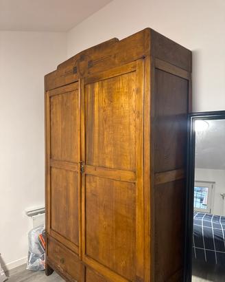 armadio in legno