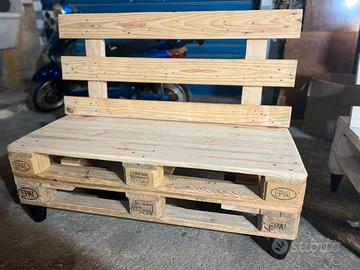 Panchina Artigianale in Pallet