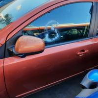 NISSAN NOTE 2008 - PORTA ANTERIORE SINISTRO