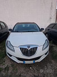 Lancia Delta 2009