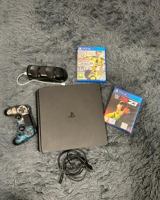 Console PS4 usata+controller Scuf gaming+2 giochi