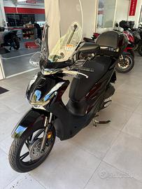 Honda sh150i