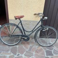 Bicicletta donna freni a bacchetta