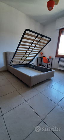 Letto una piazza e mezza con contenitore