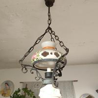 lampadario in ferro battuto e ceramica 