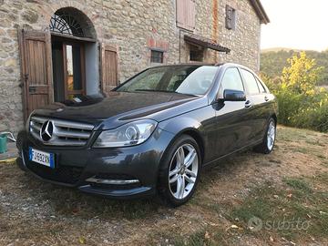 Mercedes C 200